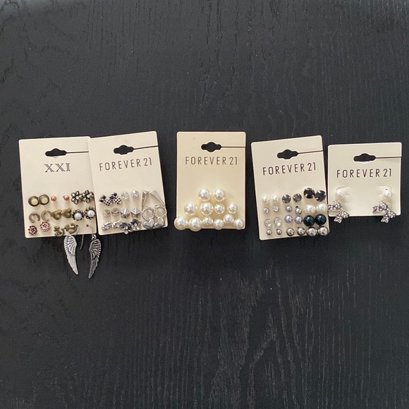 Set of earrings - Picture 1 of 6